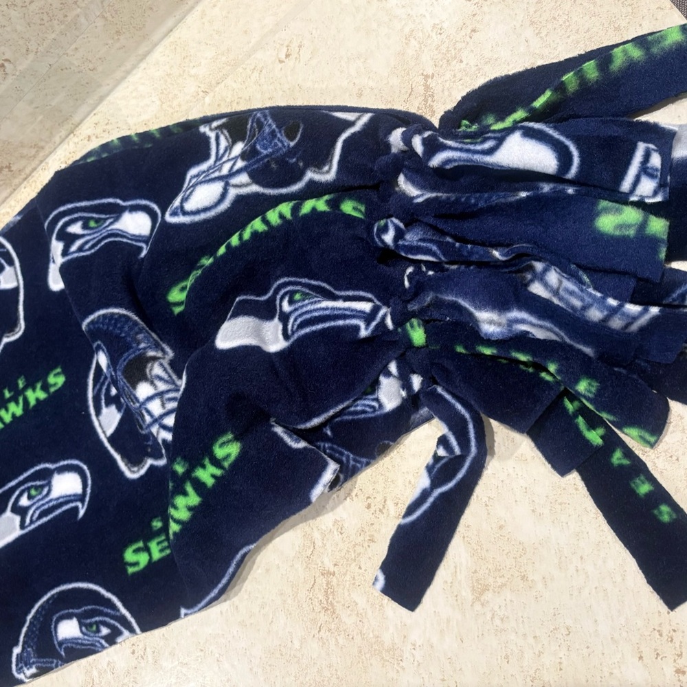 Fleece Seahawks scarf